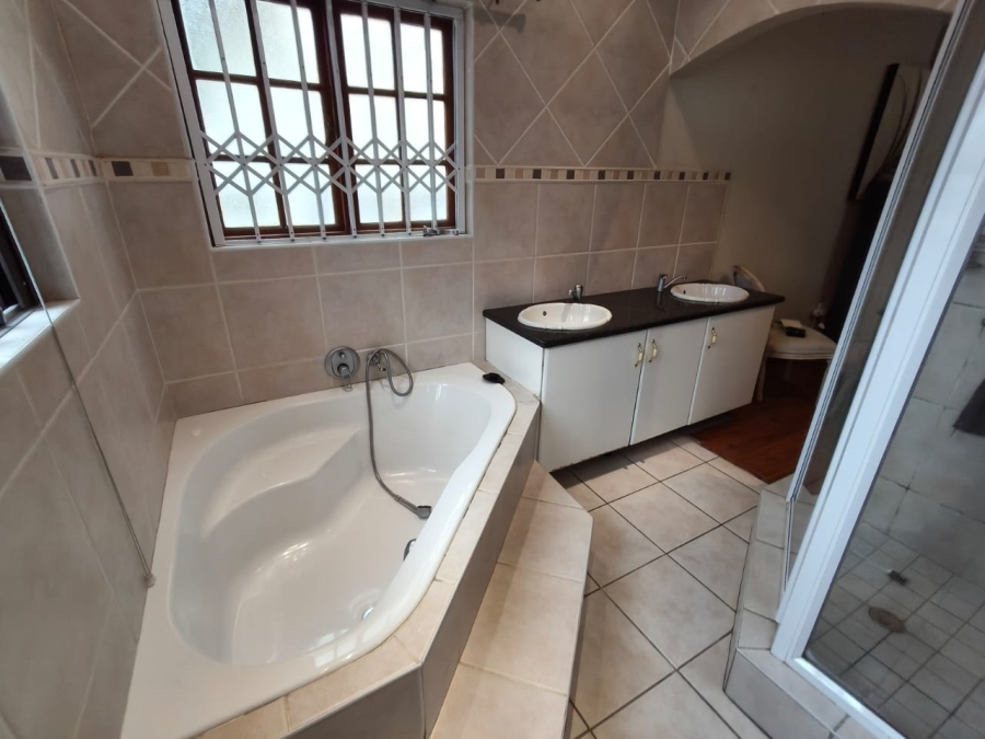 4 Bedroom Property for Sale in Cashan North West